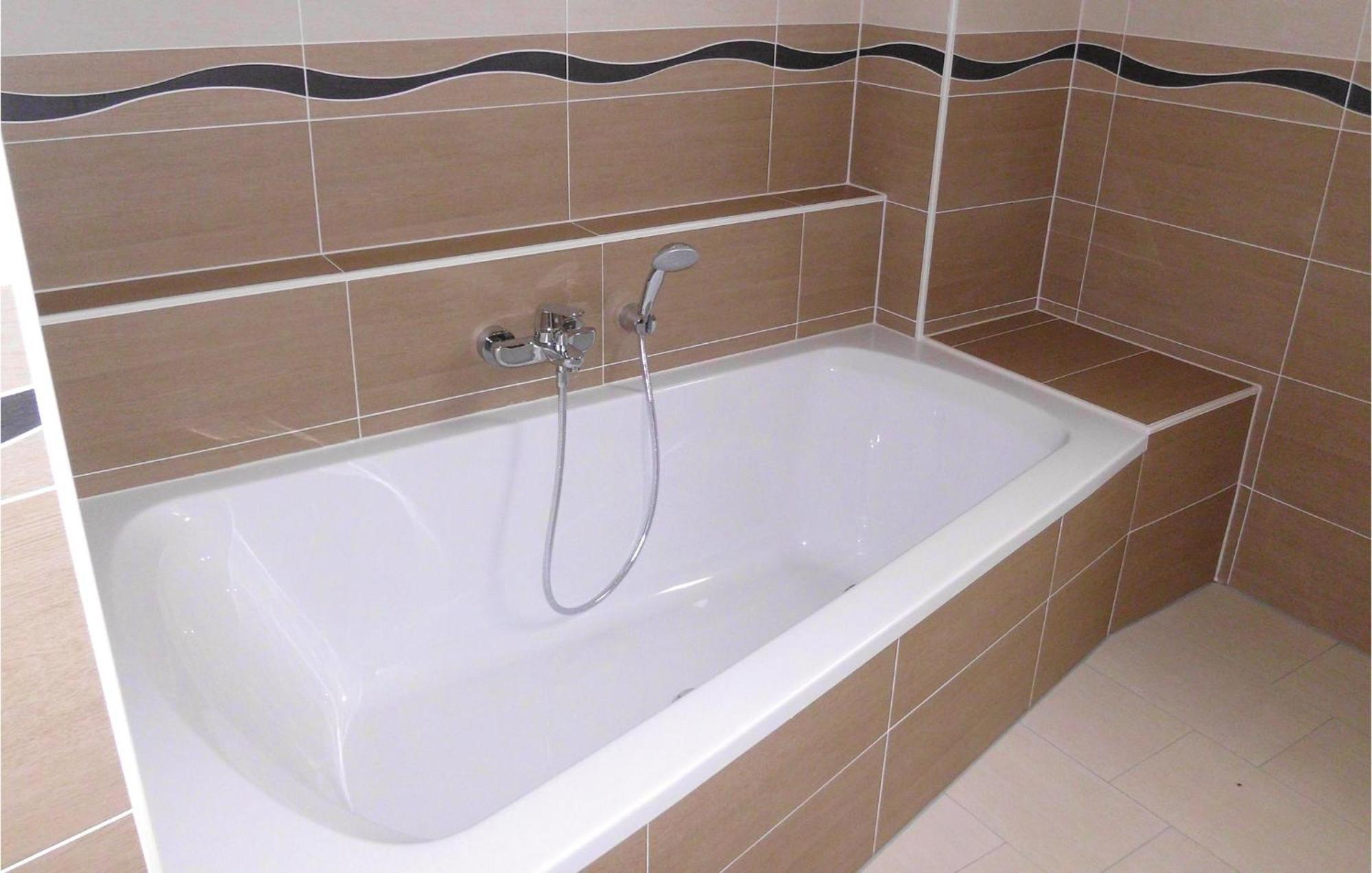 3 Bedroom Cozy Home In Dagebüll Kültér fotó